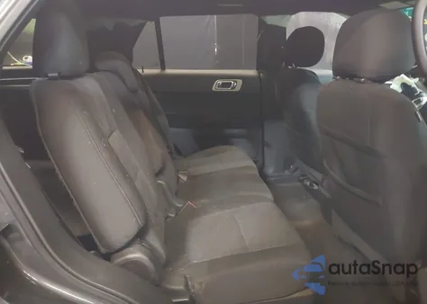 2015 Ford Explorer Xlt z USA, uszkodzony, nr VIN 1FM5K8D85FGC32653